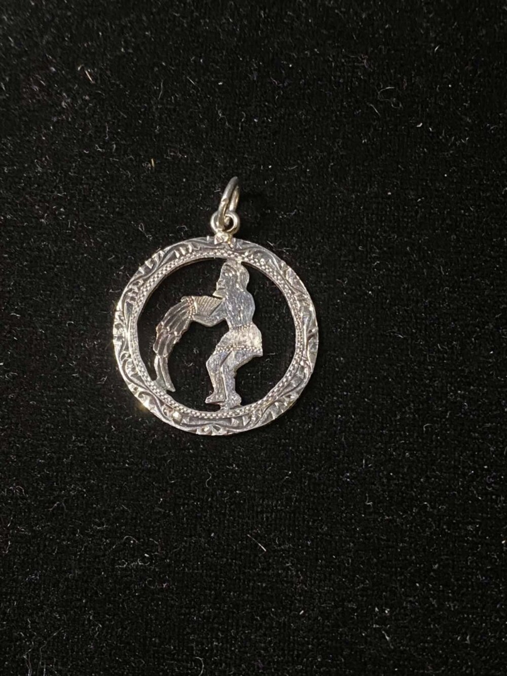 .925 Sterling Silver Zodiac Aquarius January February Pendant Unisex